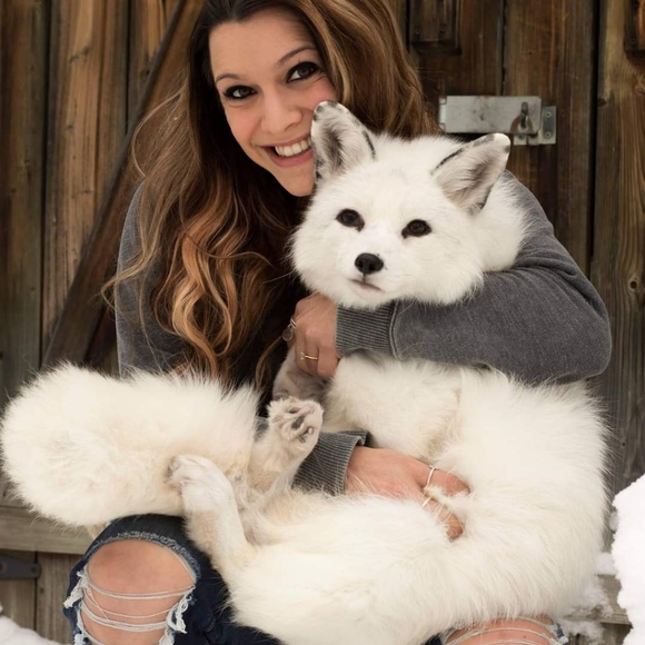 Meet your Posher, Alessandra - Picture 2 of 8